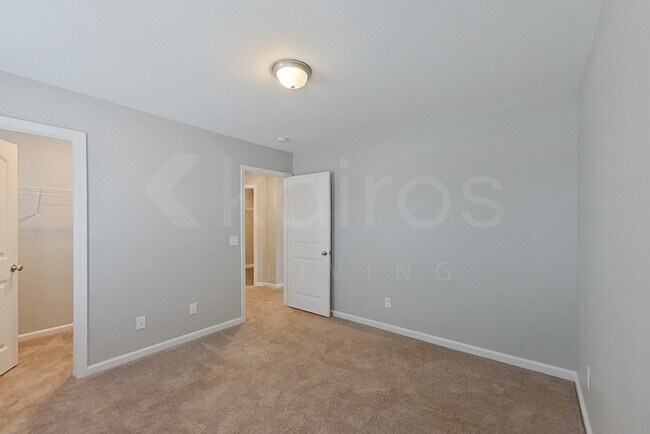 Building Photo - 108 Ebenezer Blf Wy