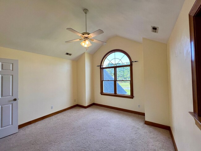 Building Photo - Carolina Acres
