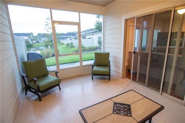 Building Photo - 702 Mariners Cir