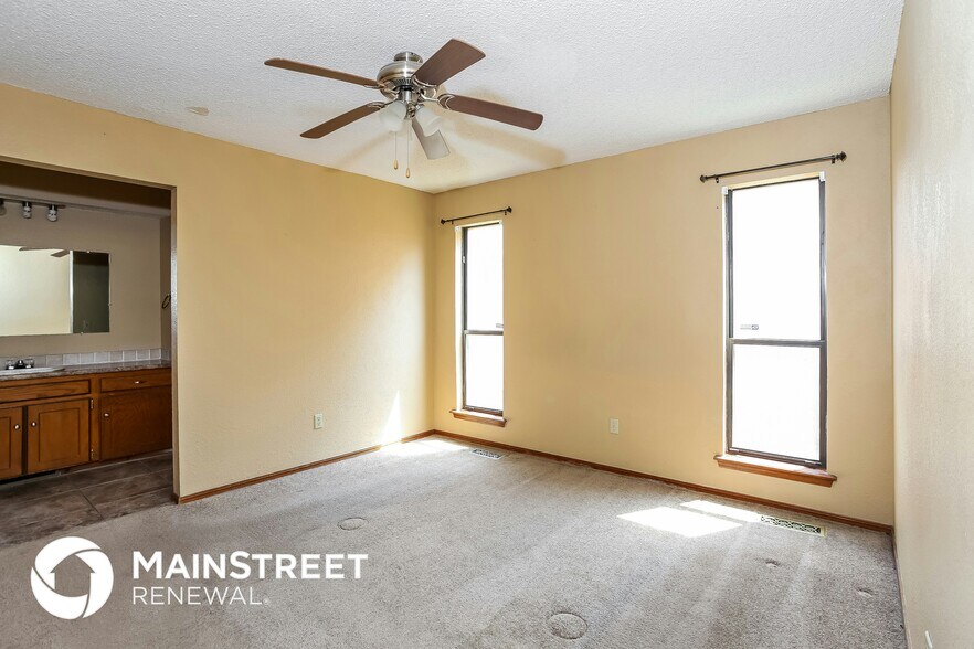 Building Photo - 1705 Cimarron Trail