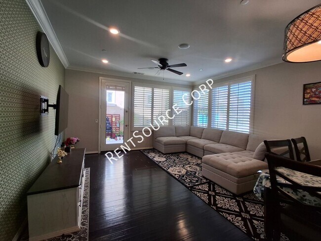 Building Photo - 24355 Verdugo Cir