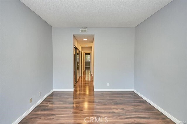 Building Photo - 941 W Carson St