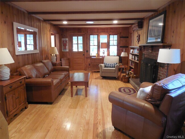 Building Photo - 1 Whippoorwill Ln