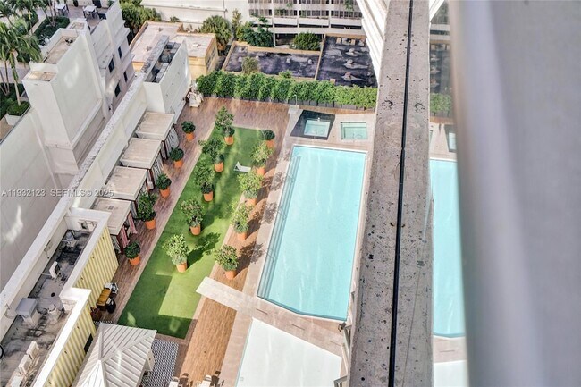 Building Photo - 1300 S Miami Ave