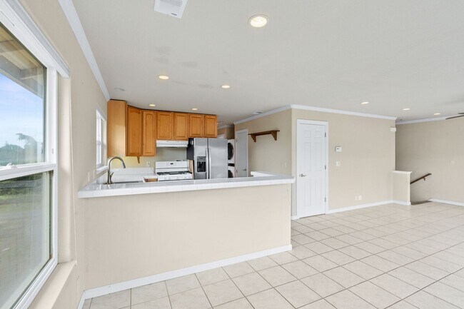 Building Photo - 2 Bedroom, 2 Bath Home with Vineyard Views on a Gated 11-Acre Property