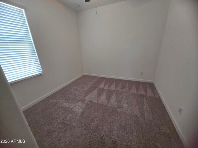 Building Photo - 320 S 202nd Ln