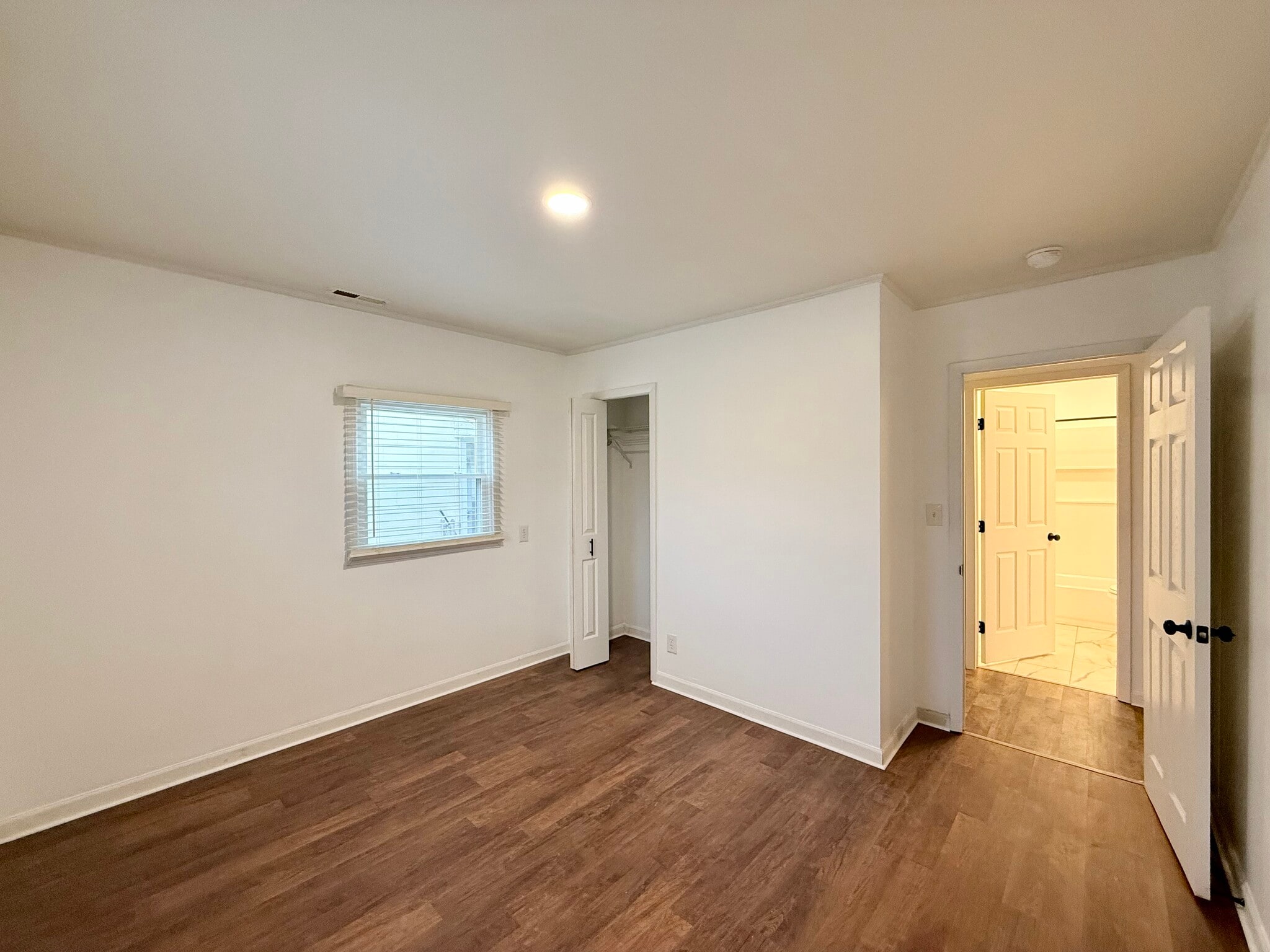 Building Photo - 622 Northview Ave