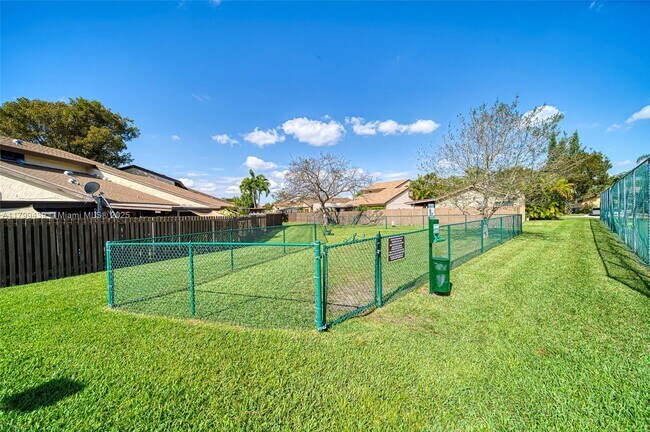 Building Photo - 9068 SW 129th Ln