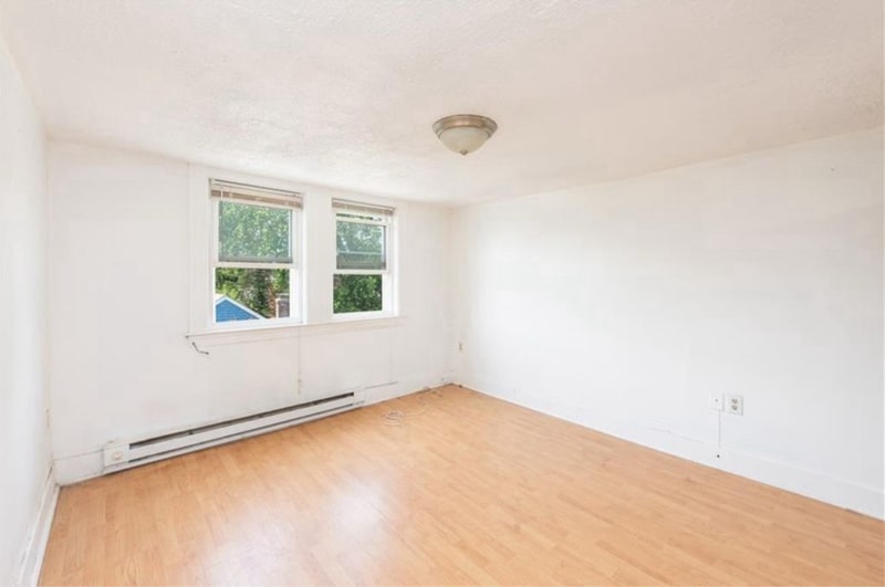 Building Photo - 6 Howard St