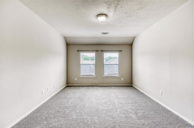 Building Photo - 20527 Port Bishop Ln