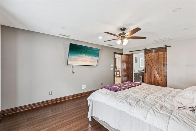 Building Photo - 918 Woodson Hammock Cir