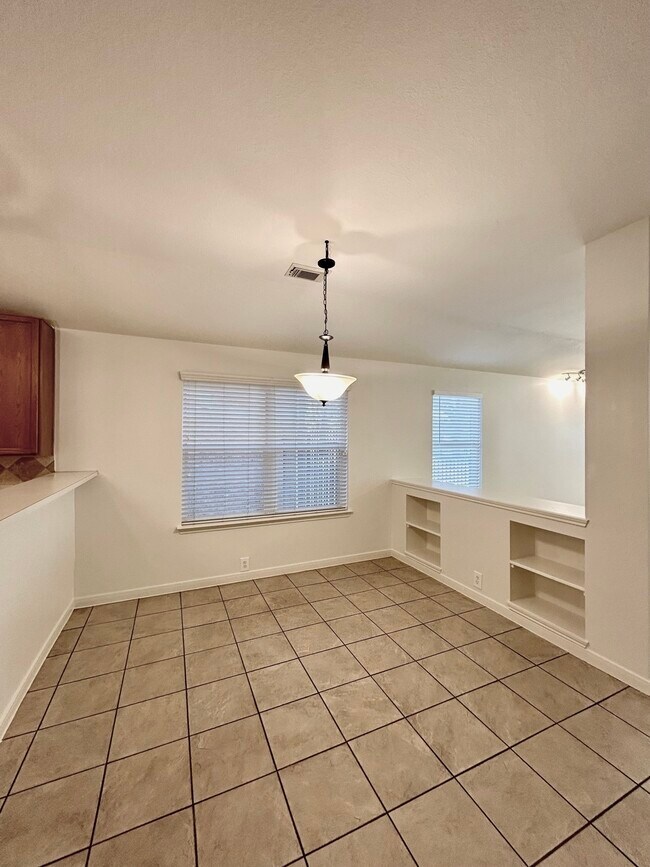 Building Photo - 17522 Prospect Meadows Dr