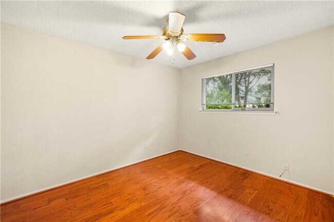 Building Photo - 11515 Powder Mill Trail