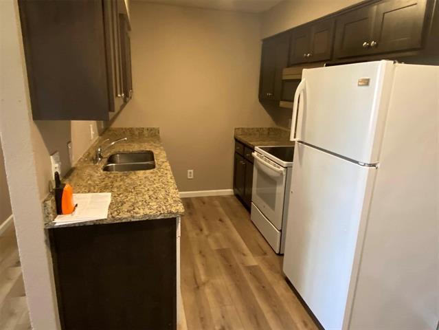 Building Photo - 319 SE 3rd St