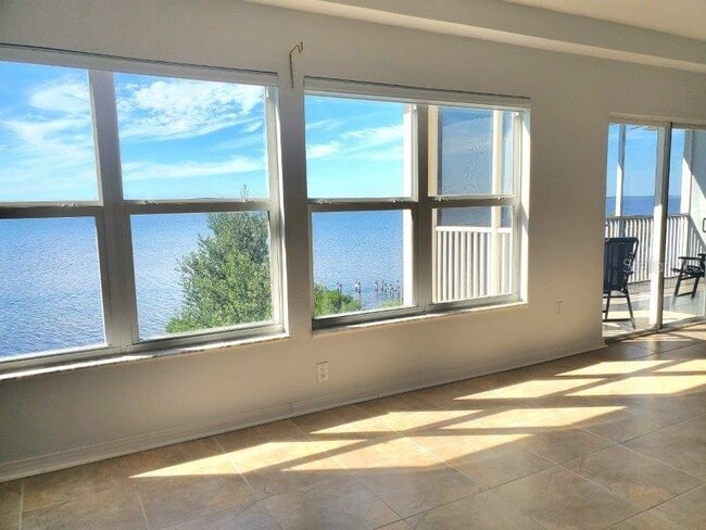 Building Photo - 101 N Marion Ct