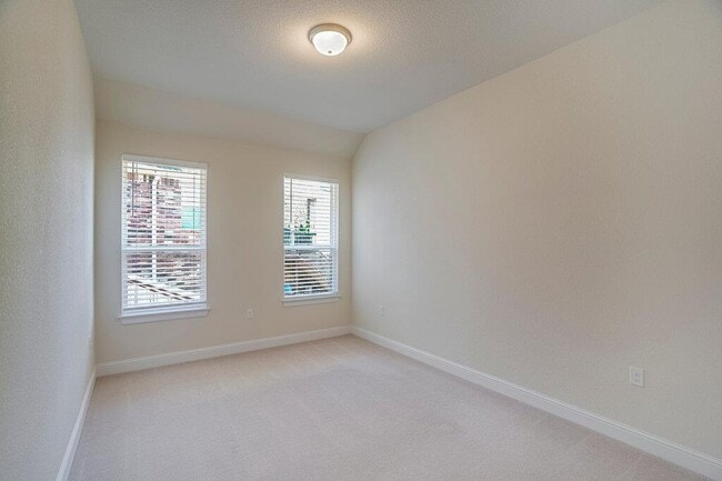 Building Photo - 8600 Texhoma Cv