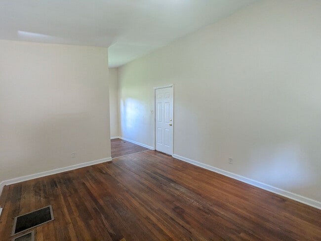 Building Photo - 1615 Abner Terrace NW