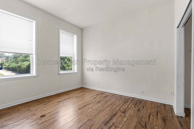 Building Photo - 3747 Oregon Ave