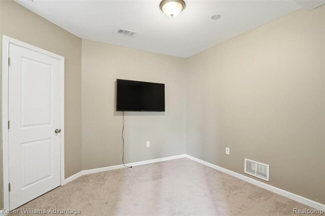 Building Photo - 1625 Emerald Pines Dr