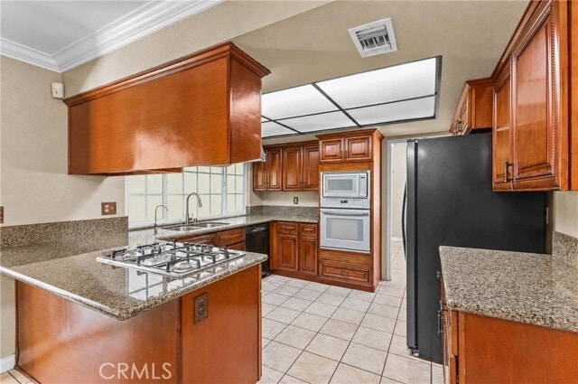 Building Photo - 8557 Saddle Creek Dr