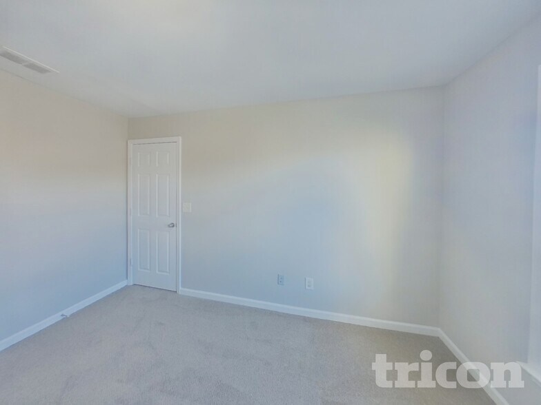 Building Photo - 3038 Deerborne Ct