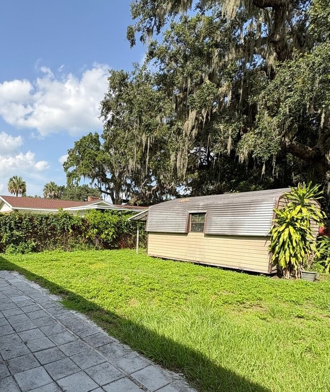 Building Photo - 1395 Neptune Rd