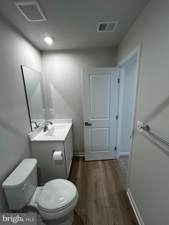 Building Photo - 2737 Apricot Dr