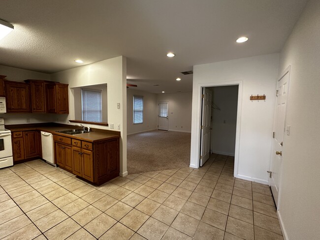 Building Photo - 2629 Travelers Way