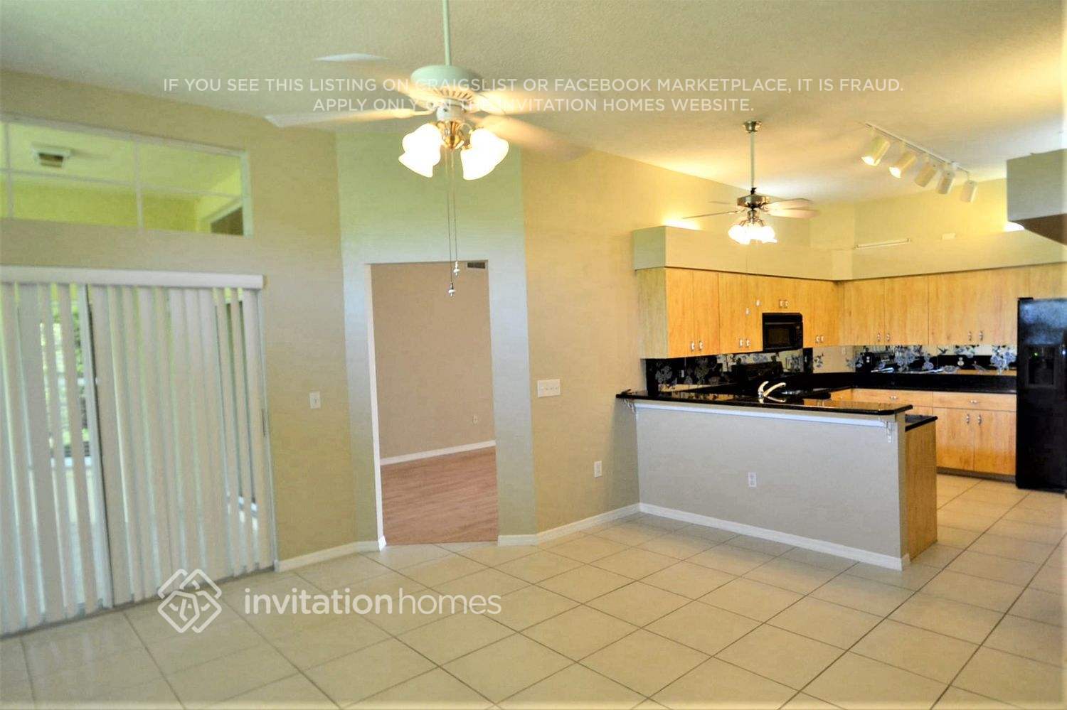 Building Photo - 3613 71st Terrace E