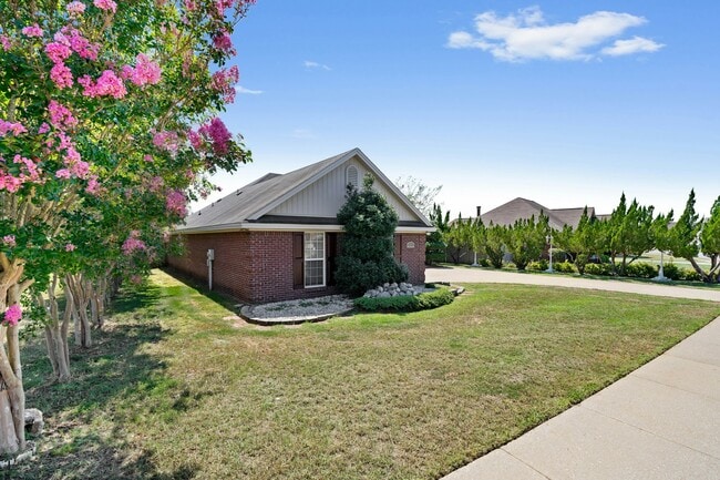 Building Photo - 8205 Ryan Ridge Loop