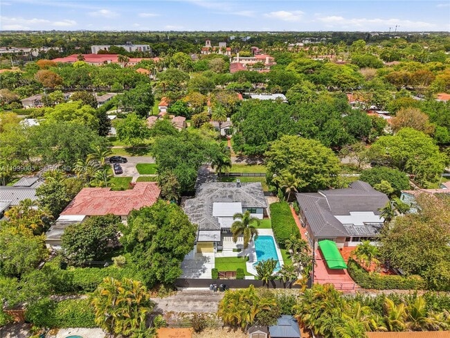 Building Photo - 86 NE 110th St