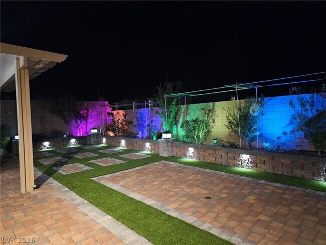 Building Photo - 10854 Gentle Crst Ave