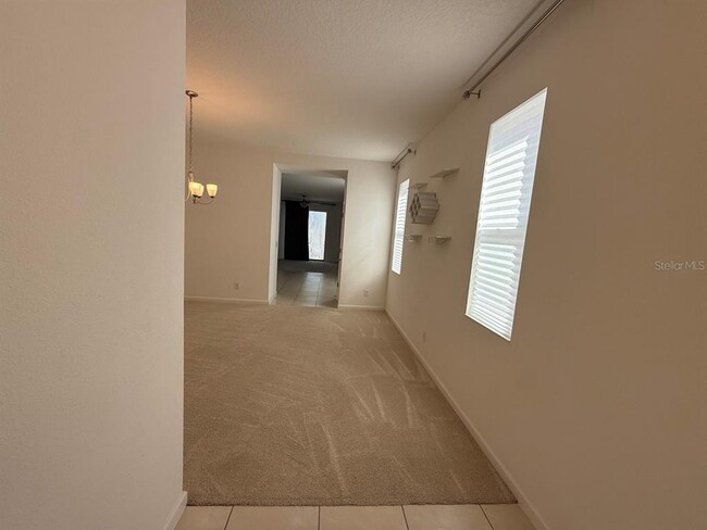 Building Photo - 3219 Stratton Cir