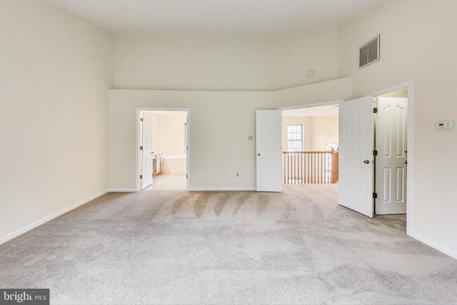 Building Photo - 11151 Yellow Leaf Way