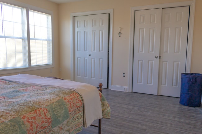 Building Photo - Available for the 2026-2027 lease term.