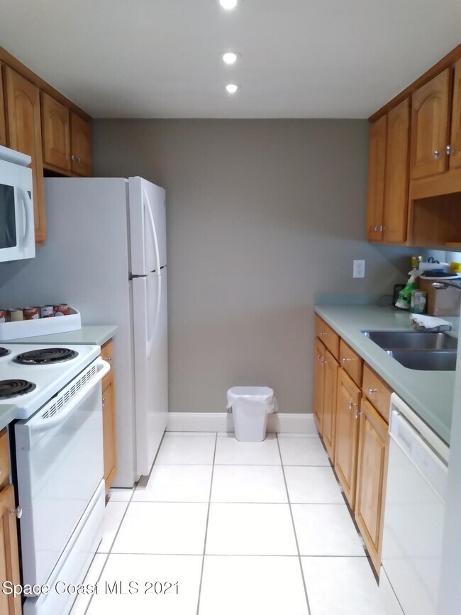 Building Photo - 153 San Paulo Cir