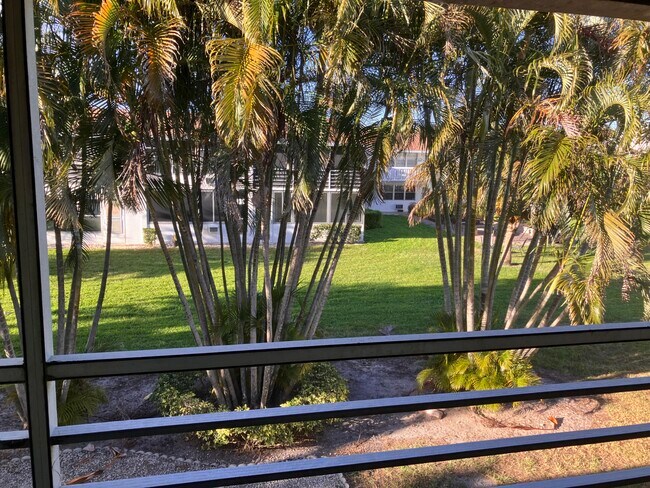 Building Photo - 259 Sheffield K