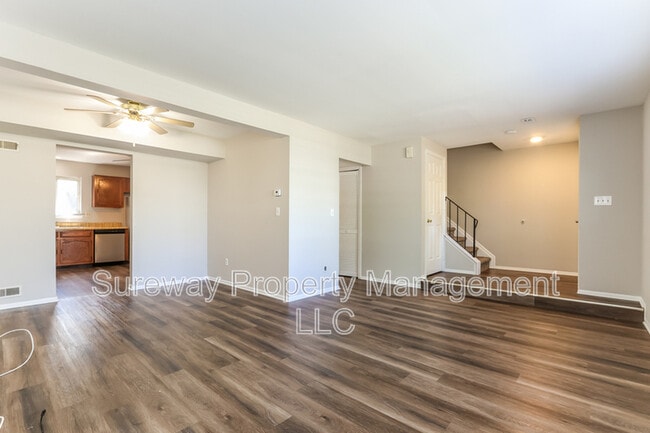 Building Photo - 190 Peregrine Dr