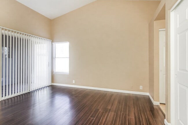 Building Photo - 19415 N 77th Ave