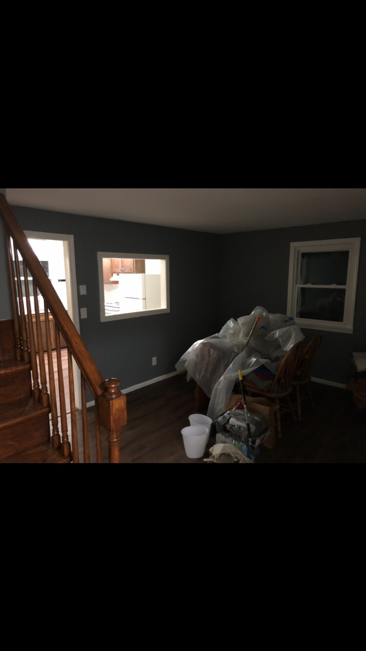 Building Photo - 6 Colonial Dr