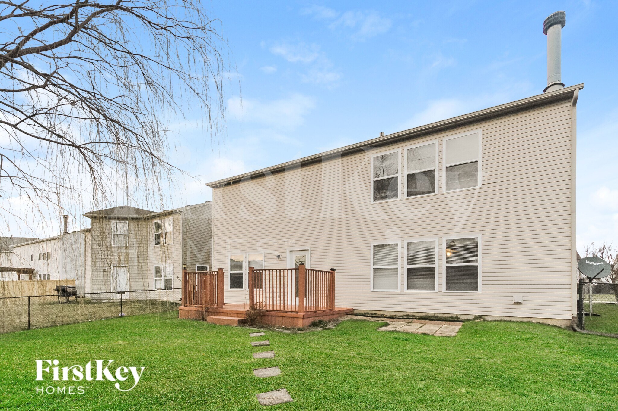 Building Photo - 6829 W Raleigh Dr