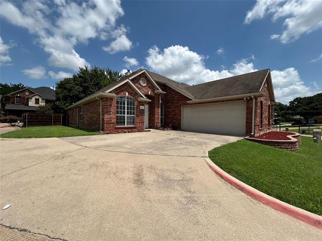 Primary Photo - 4215 Glen Garden Dr