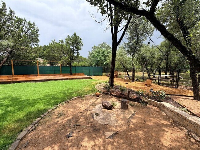 Building Photo - 7130 Ranch Rd