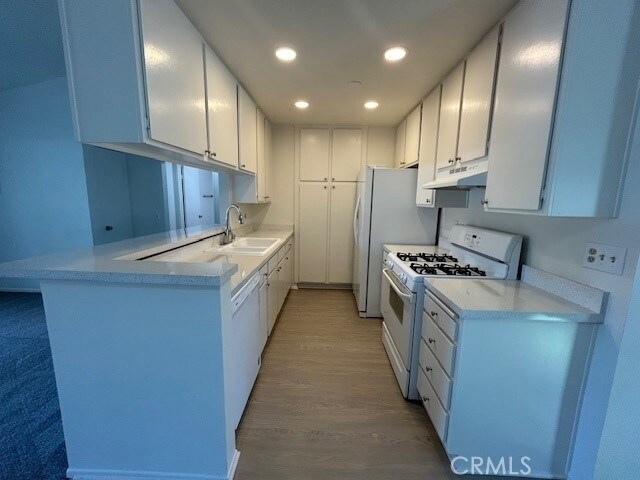 Building Photo - 74533 Sagebrush Dr