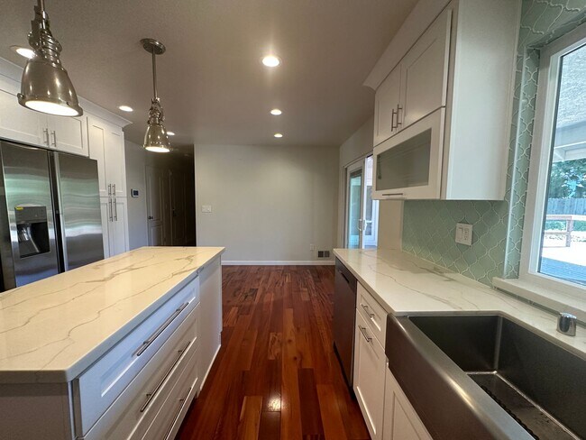 Building Photo - 2601 Bardolino Ln