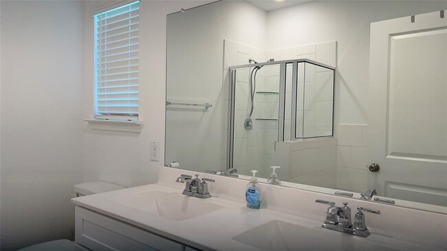 Building Photo - 17015 Wild Strm Ct
