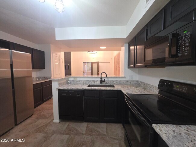 Building Photo - 2333 E Southern Ave