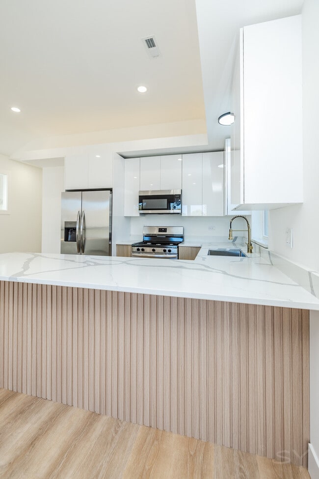 Building Photo - 2949 W 25th Pl