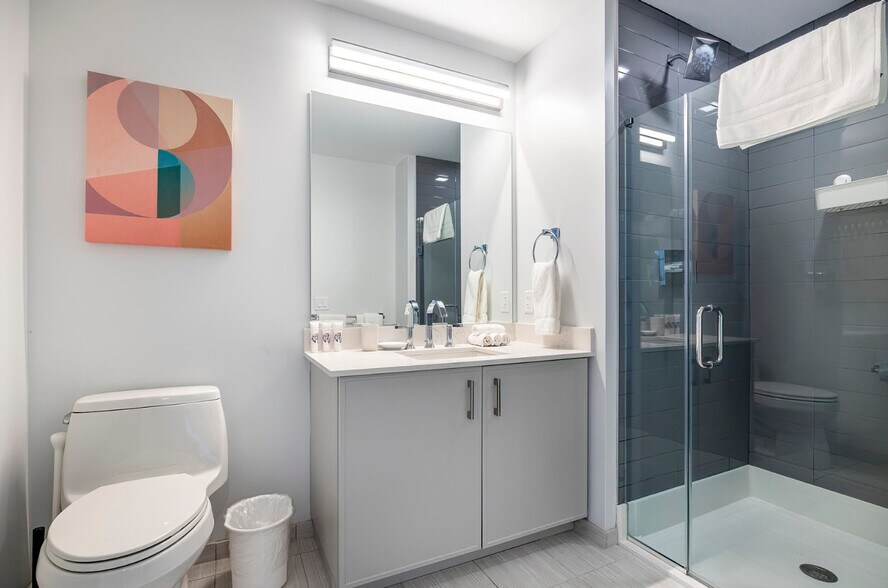 Building Photo - 355 Atlantic St