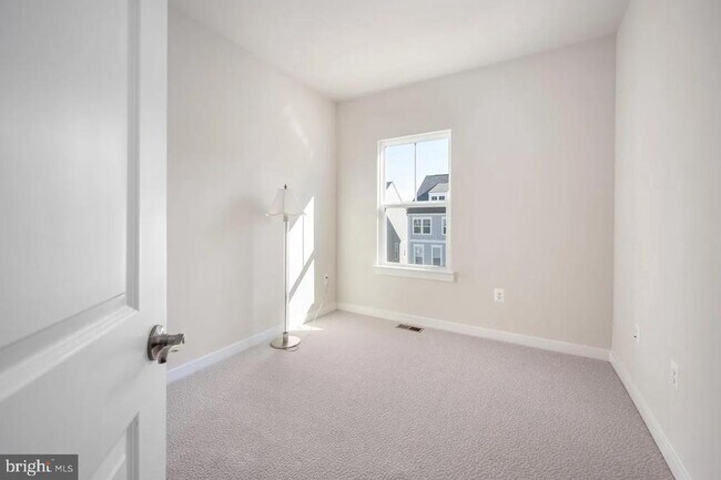 Building Photo - 1778 Hickory Wds Rd